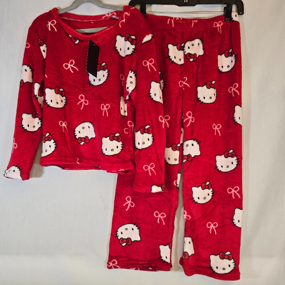 Girl's Red and White Hello Kitty Fleece pajama set